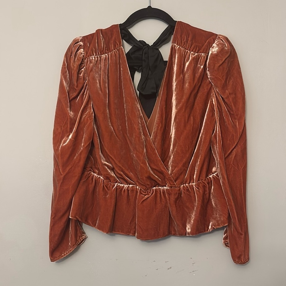 Marie Oliver Elegant Orange Fall Velvet Wrap Top Sz Small